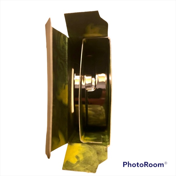 NIB Urban Decay Eyeshadow, Full Size (0.05oz), Radium Blue - Picture 6 of 11